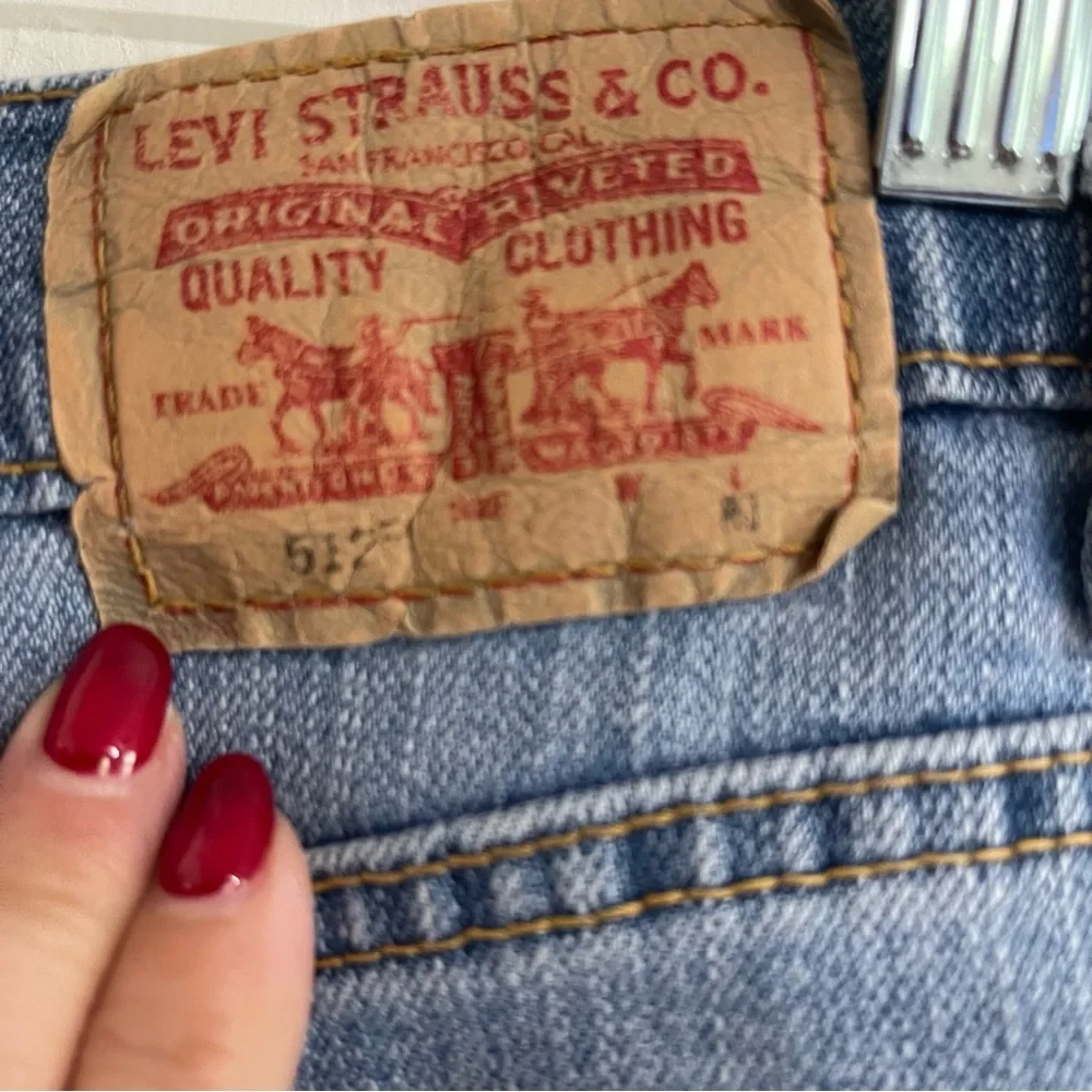 Levi's 512 Classic Slim Straight Tapered Leg Women's Size 28 - Picture 6 of 11